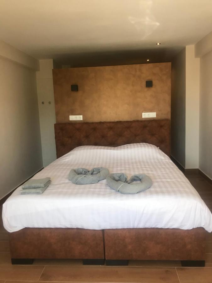 Studio Don Jim Superior Beautiful Luxurious New Studio Near Arenal Beach ฮาเวอา ภายนอก รูปภาพ