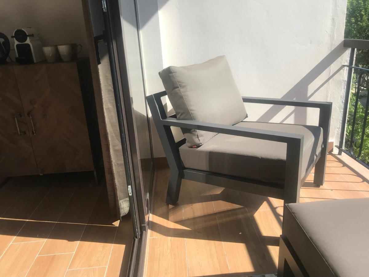 Studio Don Jim Superior Beautiful Luxurious New Studio Near Arenal Beach ฮาเวอา ภายนอก รูปภาพ